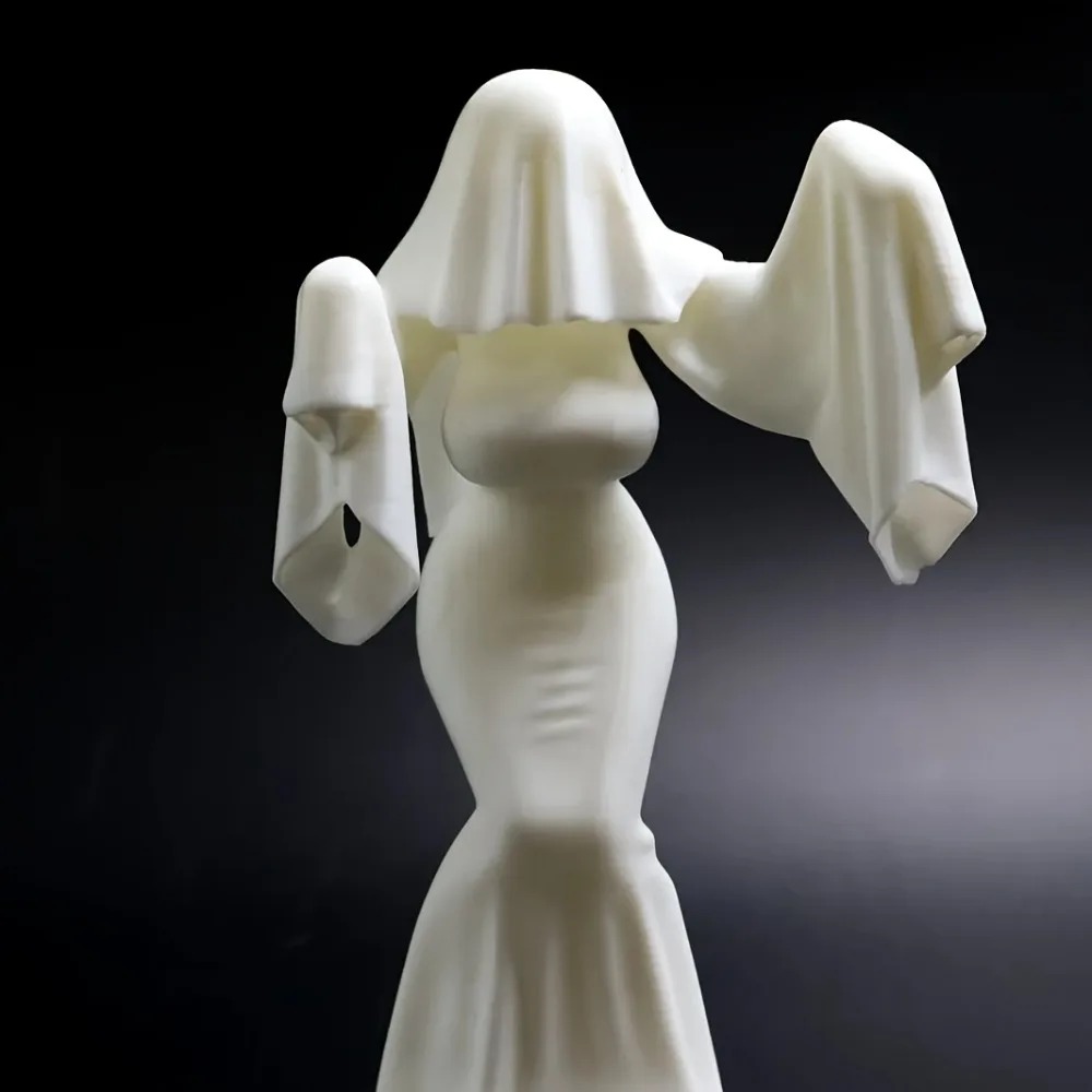 3D Printed Female Ghost Figuri - Unique Art Craft recensione e prezzo