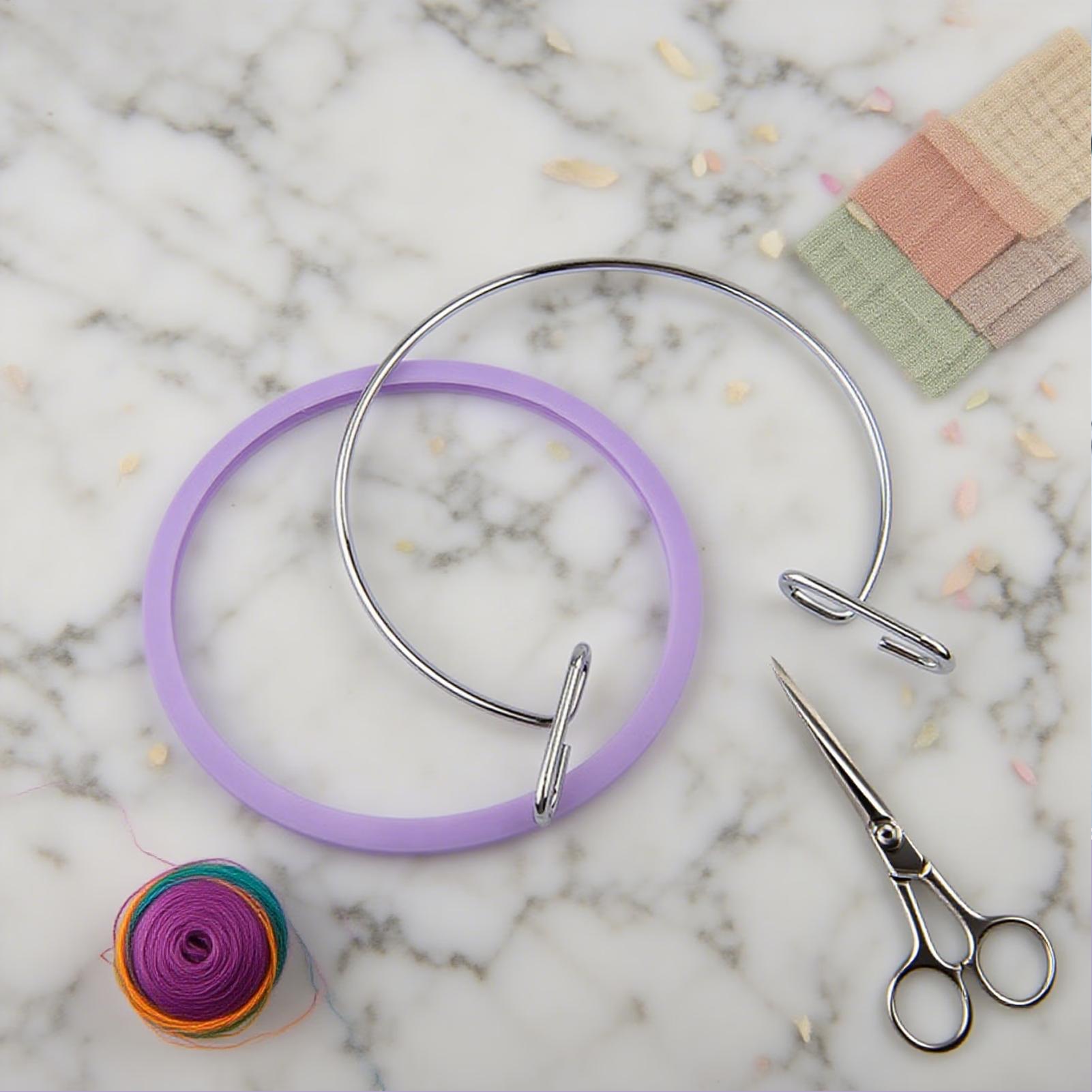 Hoop For Cross Stitching Metal - Art Craft Accessories recensione e prezzo