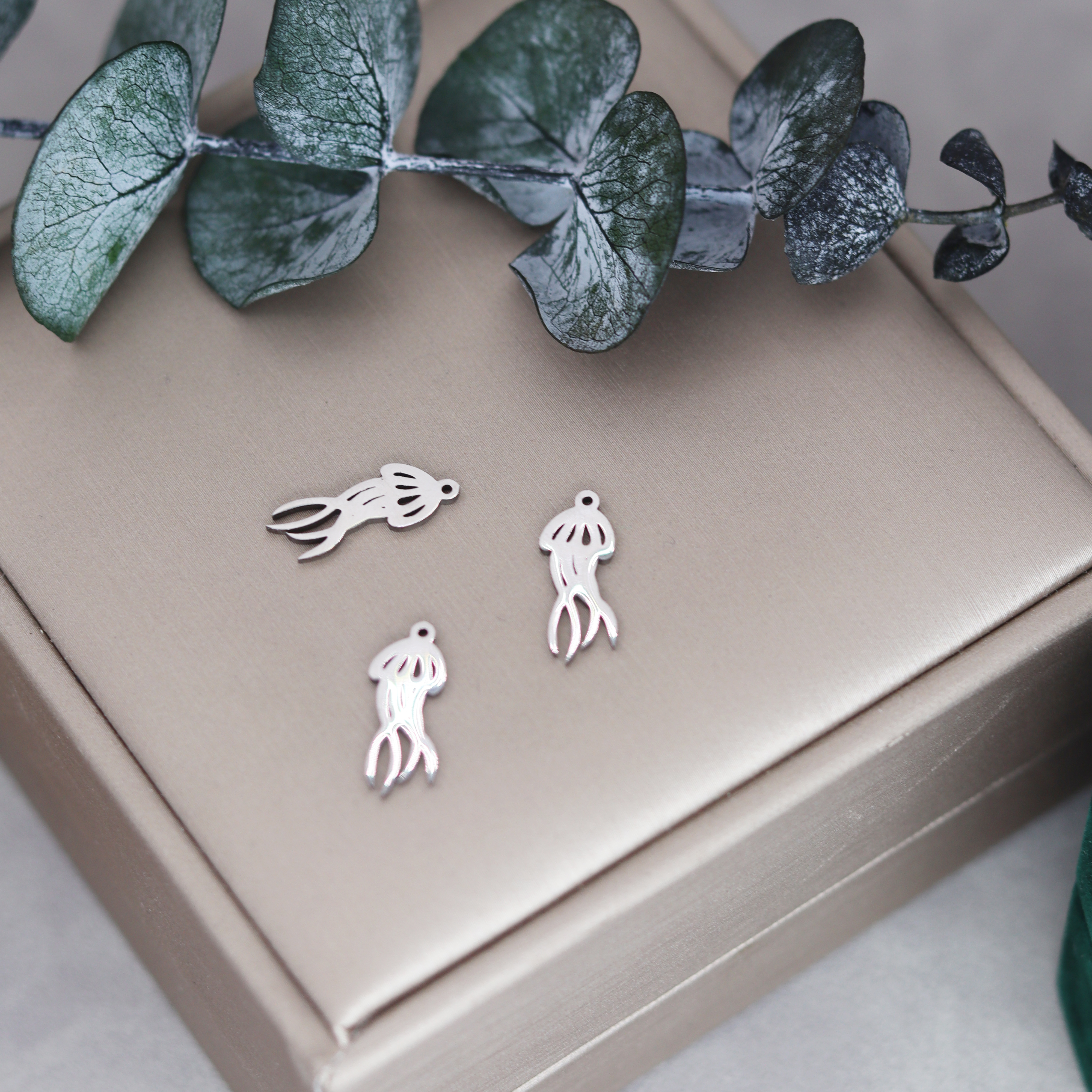 3pcs/lot DIY Tassels Bracelets - Art Craft Jellyfish recensione e prezzo