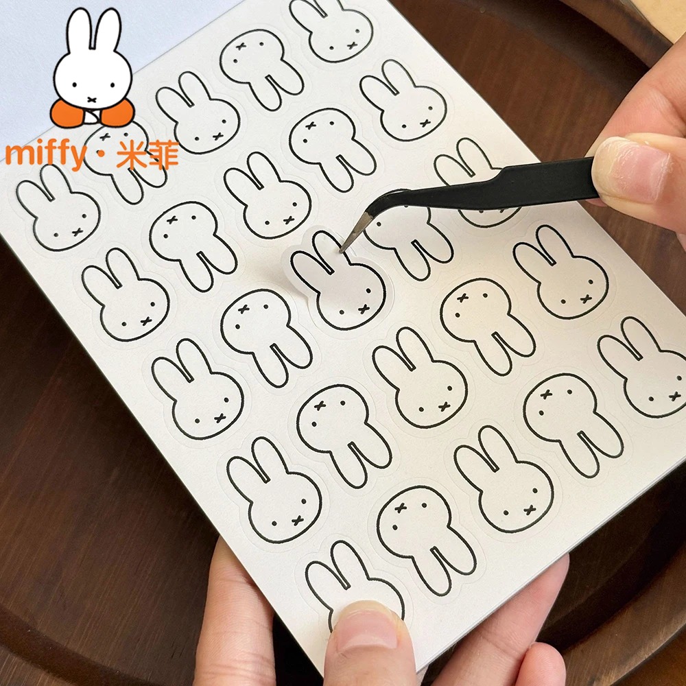 Cute Miffy Sticker Book DIY Jo - Tv Art And Craft recensione e prezzo