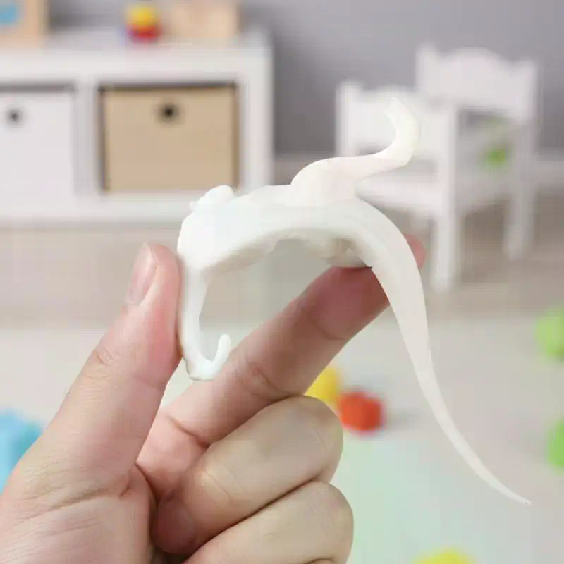 Dinosaur White Embryo Toy Set  - Art Craft Education recensione e prezzo