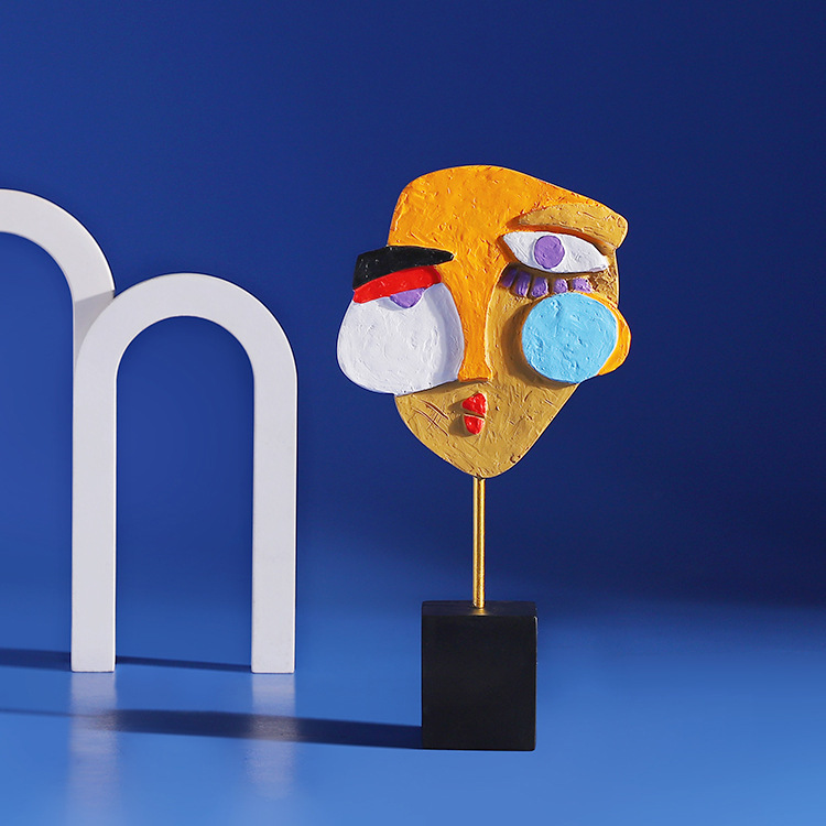 Abstract Face Colorful Twisted - Art Craft Cafe recensione e prezzo