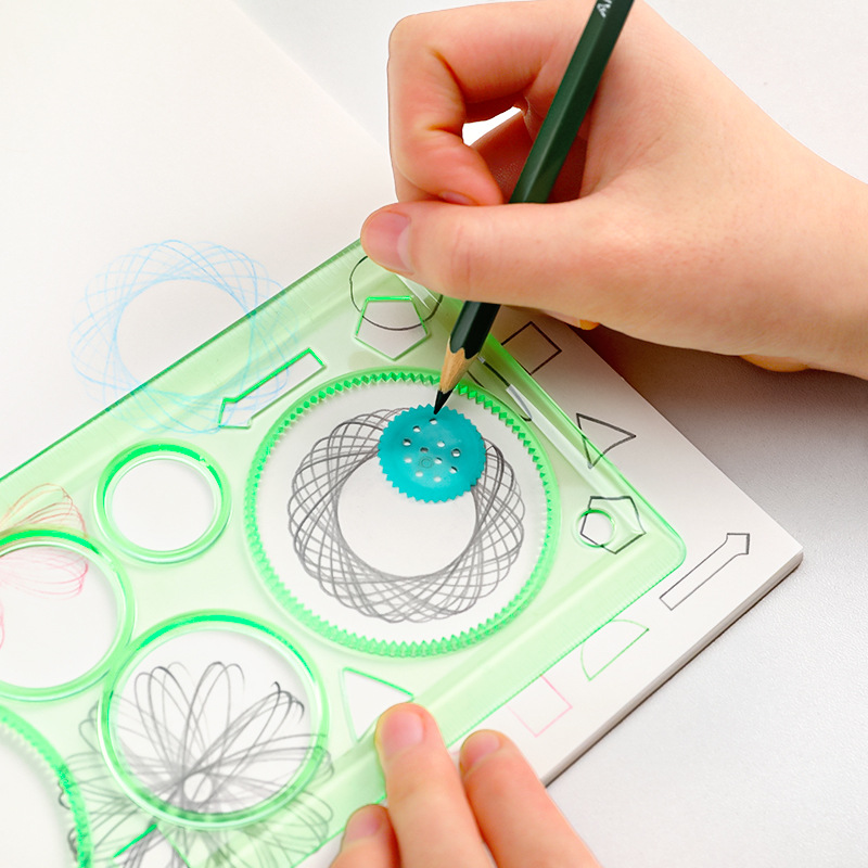 Geometry Spirograph Drawing Ru - Art Craft Template recensione e prezzo